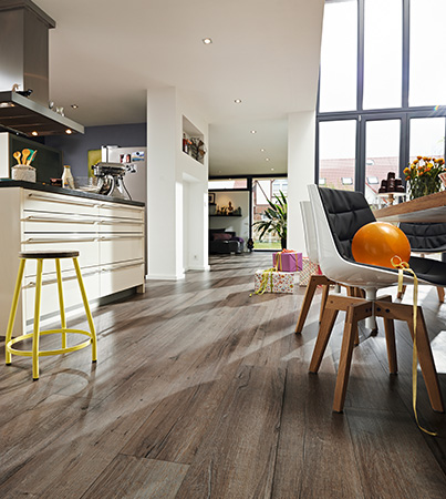6986FLEX Meister Silent Touch Tammi Clay Grey 
1-sauva PVC-Vapaa Vinyylilattia