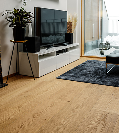 HAR102 HARDER by Novafloor 270 mm Tammi Natural Wood 
1-sauva ljyvahattu & harjattu tammilattia